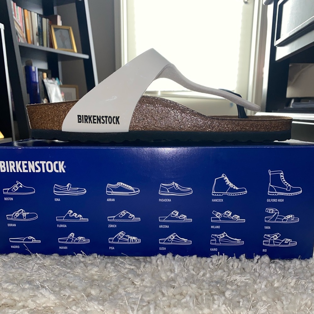 NEW Birkenstock Gizeh Patent White Sandals